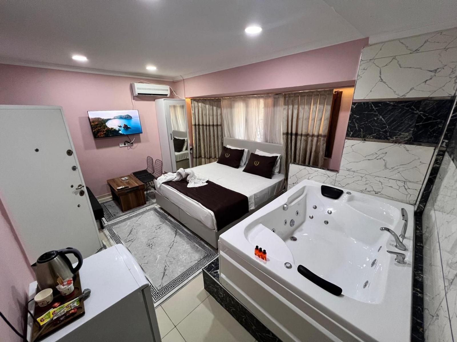 Istanbul Palace Hotel 外观 照片